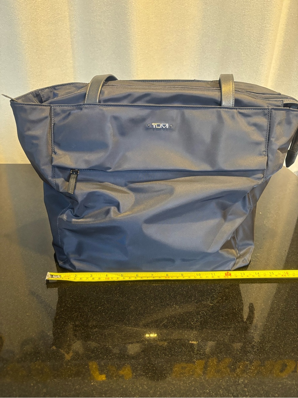TUMI Voyageur Travel Carryall Tote Bag Navy Blue Nylon w/Leather Trim